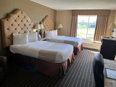 Comfort Inn & Suites Madison East Interstate I-90 - 41