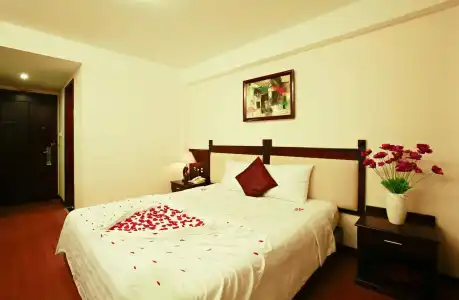 Hue Serene Shining & Spa - 38