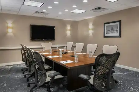 DoubleTree Suites by Hilton Naples - 40