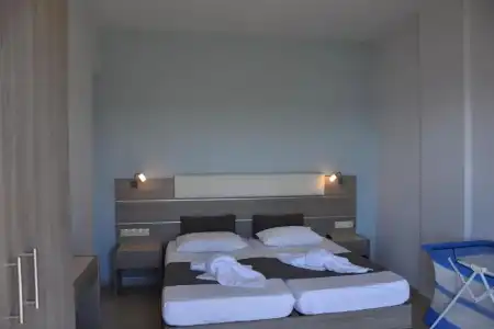 Thalassa House Apartments - 99