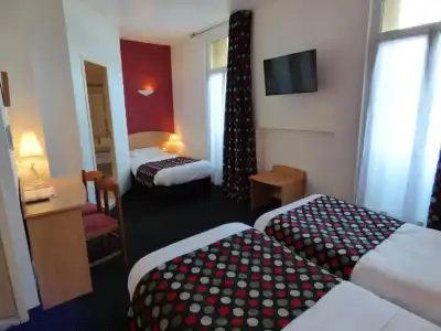 Hôtel de la Vallée - 28