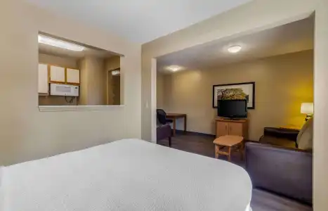 Studio 6 Suites Greenville, SC - Haywood Mall - 29