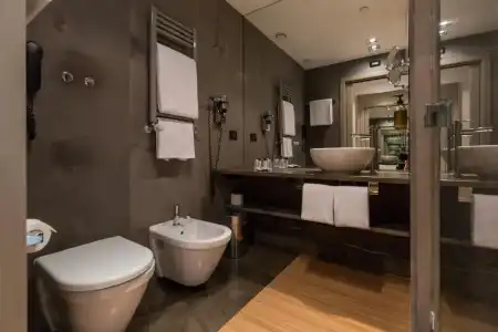 Best Western Plus The Hub - 62