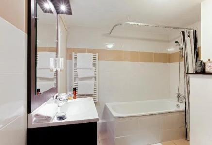 ApartAdagio Access Marseille Saint-Charles - 57