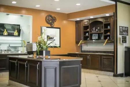 Hilton Garden Inn Lakeland - 34