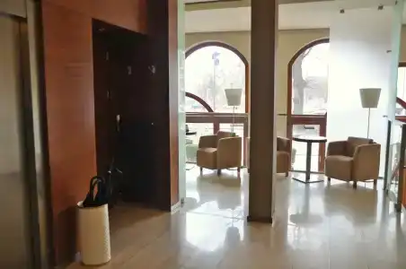Atrium - 7