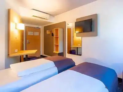 B&B Mannheim-Neuostheim - 20
