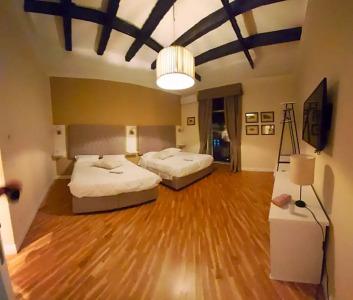 Alcapri Suite Napoli Centro - 4