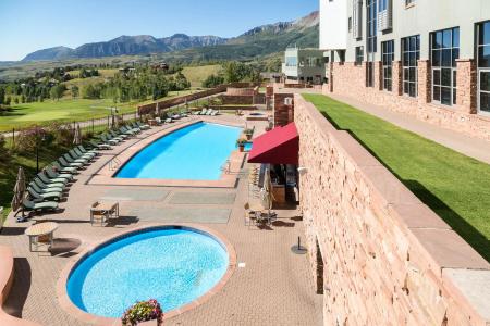 The Peaks Resort and Spa - 15
