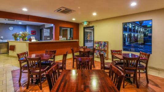 Chariot Inn Glendale - Pasadena - 11