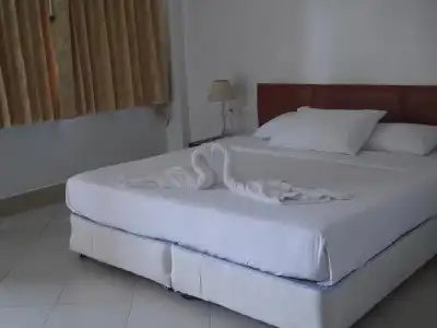Baan Petcharat - 2