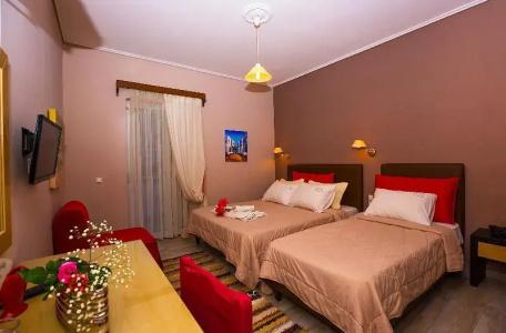 Kyparissia Beach - 57