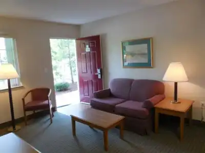 Affordable Suites Charlottesville - 1
