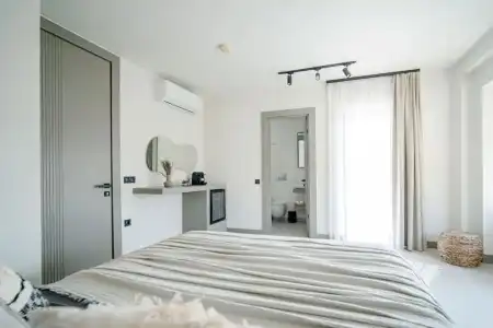 Derin Alaçatı - 45
