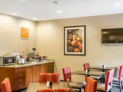 Comfort Inn North/Polaris - 27