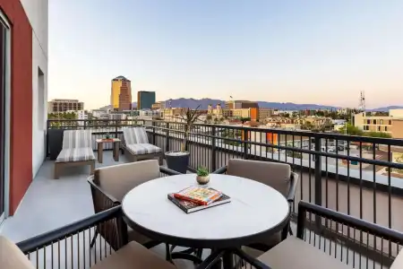 DoubleTree by Hilton Tucson Downtown Convention Center - 121