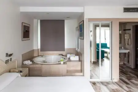 Palacio del Mar - 96