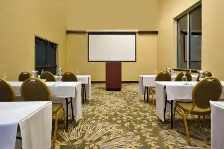 Holiday Inn San Antonio Northwest - SeaWorld Area - 31