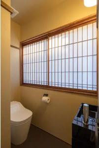 Hikoso-machi Kin no Ma - 32