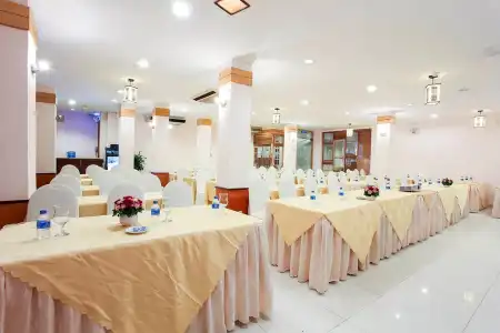 Oscar Saigon - 27