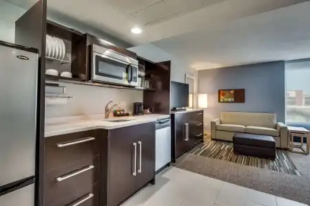 Home2 Suites by Hilton DFW Airport South/Irving, TX - 13