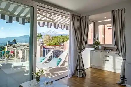 La Malandrina Apartments & Suites - 66