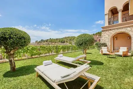 Cap Vermell Grand - 128