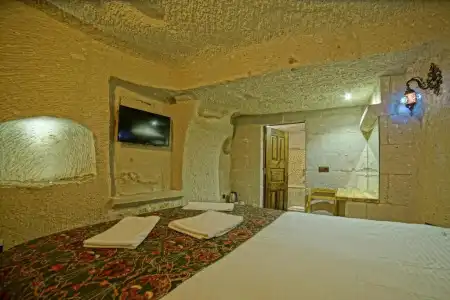 Zeus Cave Suites - 30