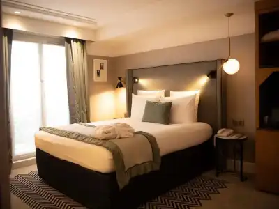 Mercure - 52