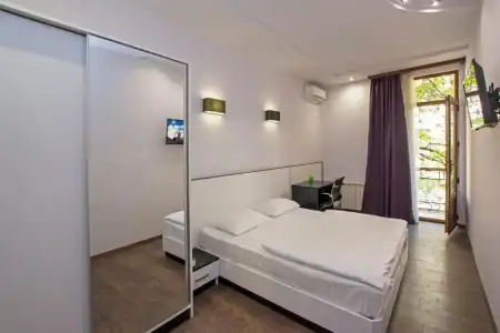 Yerevan Guest House - 14