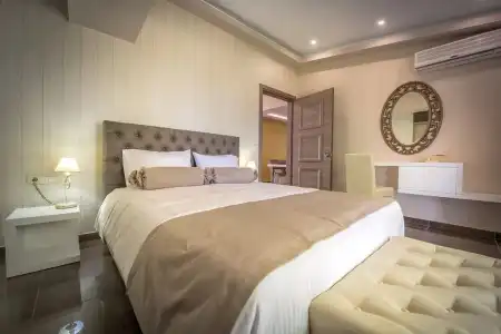 Koukounaria & Suites - 119