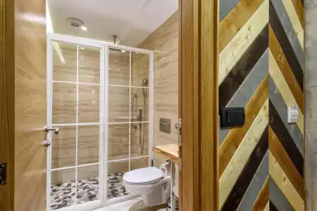 One Luxury Suites - 157