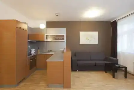 DownTown Suites Kodanská - 18