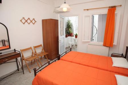 Afroditi Syros - 5