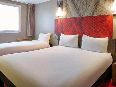 Ibis Paris Canal Saint Martin - 36