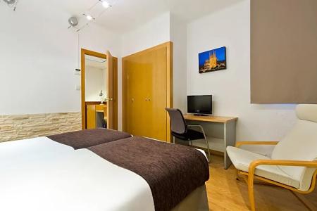 & Apartments Travessera - 102