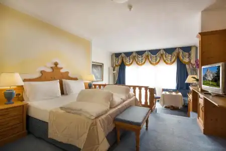 Sassongher – Preferreds & Resorts - 96