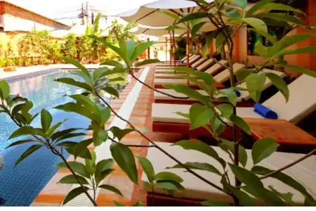 Gloria Angkor - 13