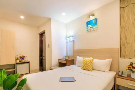 Happy Day Riverside & Spa Danang - 37