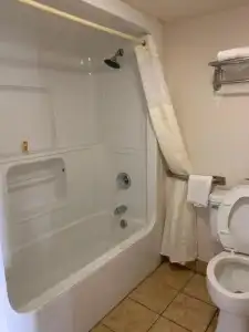 Budgetel Inn & Suites - 18