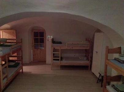 Sleeping Beauty Hostel - 11