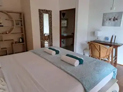 Laura's Guest House - adult only - - 129