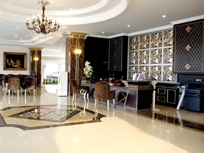 Lk Grand Living Place - 1