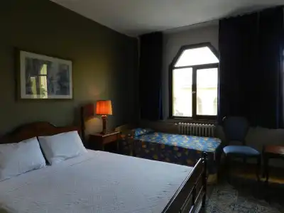Berk Guesthouse - 'Grandma's House' - 1