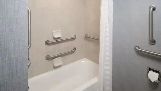 Hyatt Place Pittsburgh-North Shore - 50