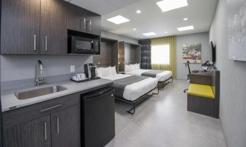 Hôtel & Suites le Dauphin Québec - 82