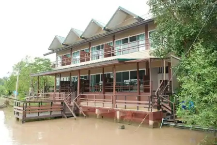 Baantip Suantong - 35