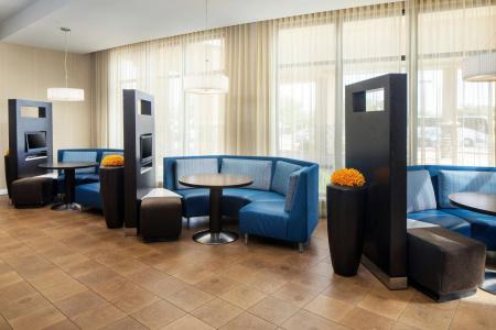 Courtyard by Marriott Lubbock Downtown/University Area - 2