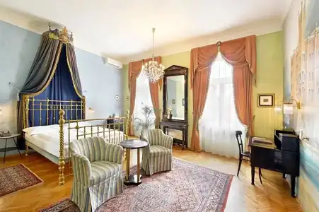 Erzherzog Johann Palais - 64