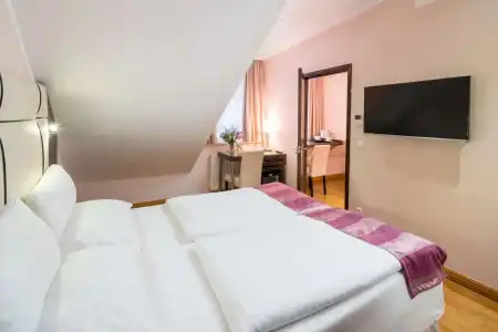 Best Western Plus Arcadia - 35